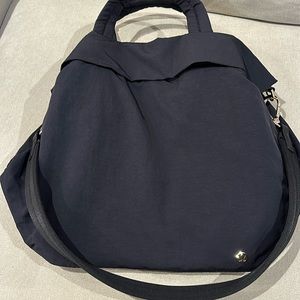 Brand new Lululemon On My Level Bag 2.0 black